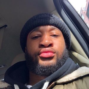 Meet your Posher, Donte